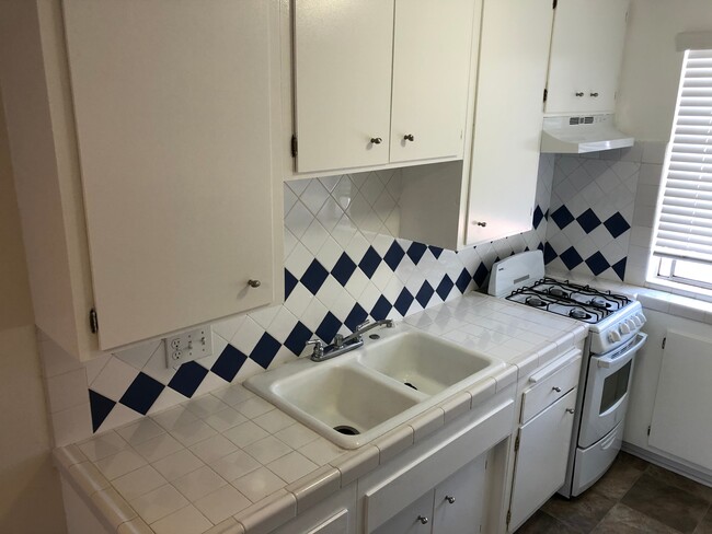 Foto del edificio - 15430 Hawthorne Blvd