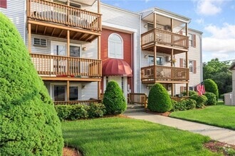 Building Photo - 555 Diamond Hill Rd