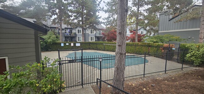 Foto del edificio - 11112 NE 124th Ln