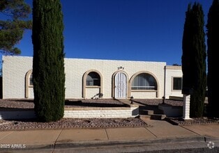 Building Photo - 201 Terra Dr