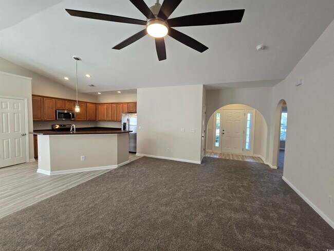 Building Photo - 129 Powder Springs Loop