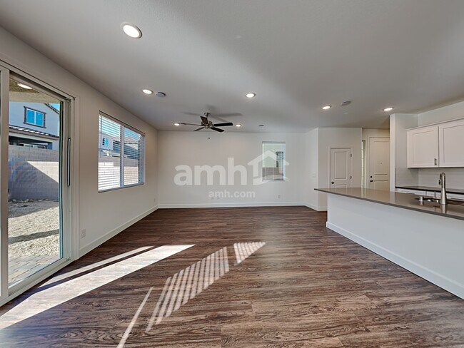 Foto del edificio - 9143 Crocker Pt Ct