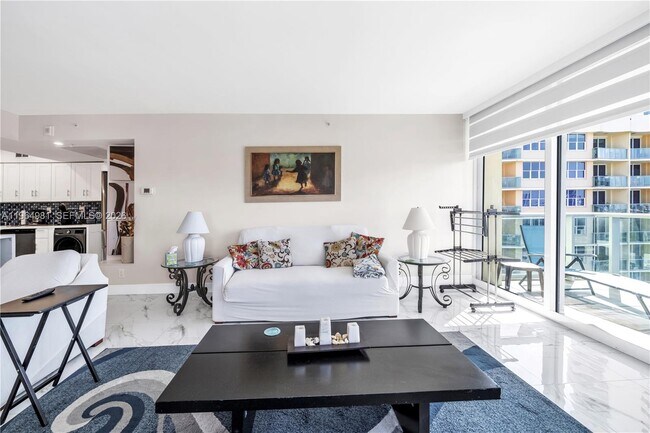 Foto del edificio - 2501 S Ocean Dr