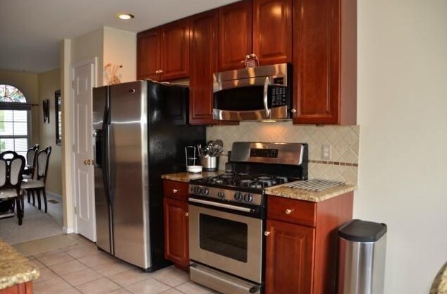 Foto del edificio - 908 Lexington Blvd