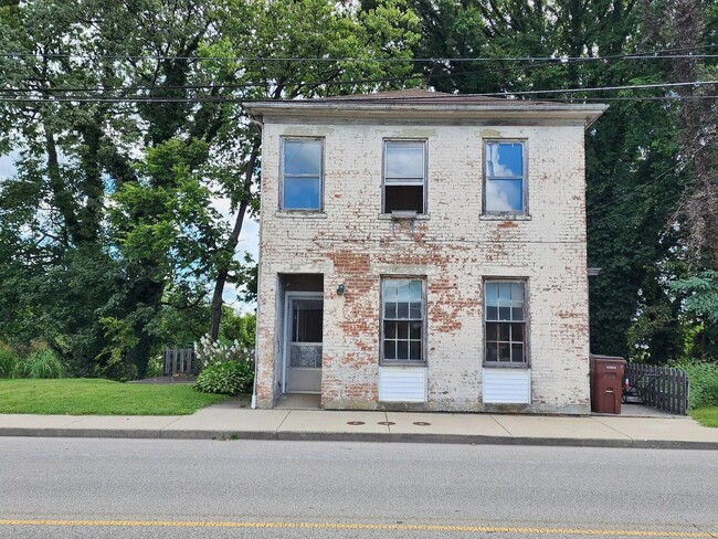 Building Photo - 318 Ridge Ave