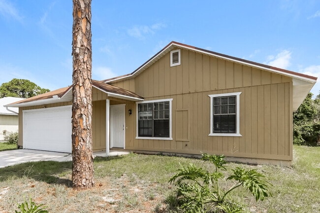 Building Photo - 360 Melton Dr