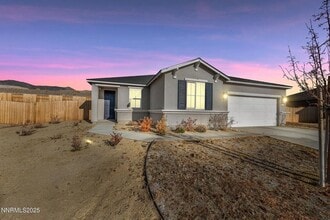 Building Photo - 326 Redwall Ct