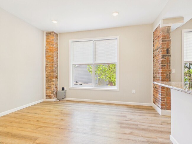 Foto del edificio - 1402 N 3rd St