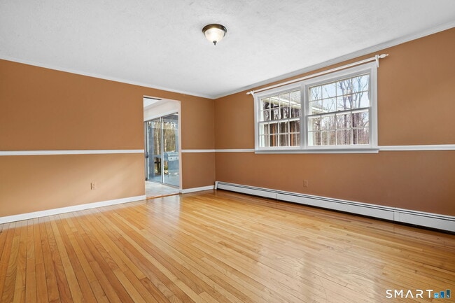 Building Photo - 15 Flat Rock Dr