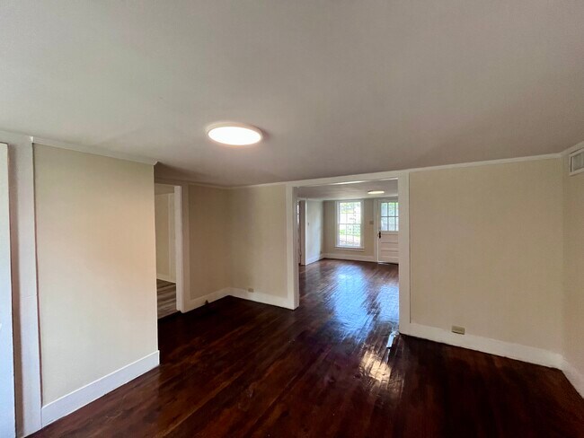 Foto del edificio - 210 8th St S