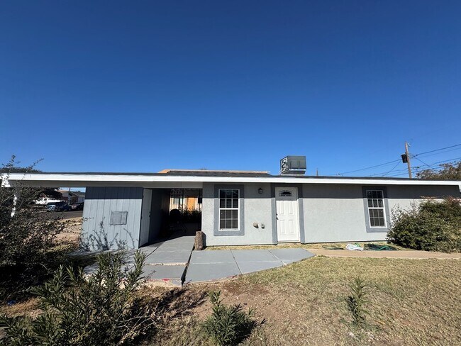 Foto del edificio - 2700 Cumberland Rd