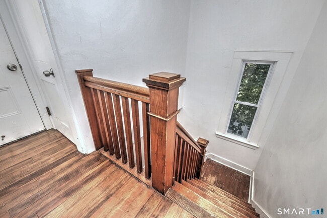 Building Photo - 31 Winthrop St