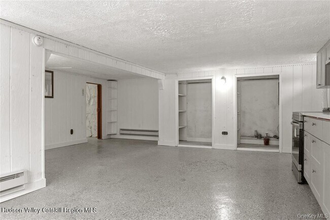 Building Photo - 378 Broadway