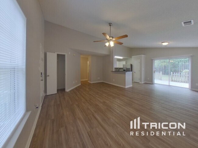 Building Photo - 10715 Greatford Court Charlotte NC