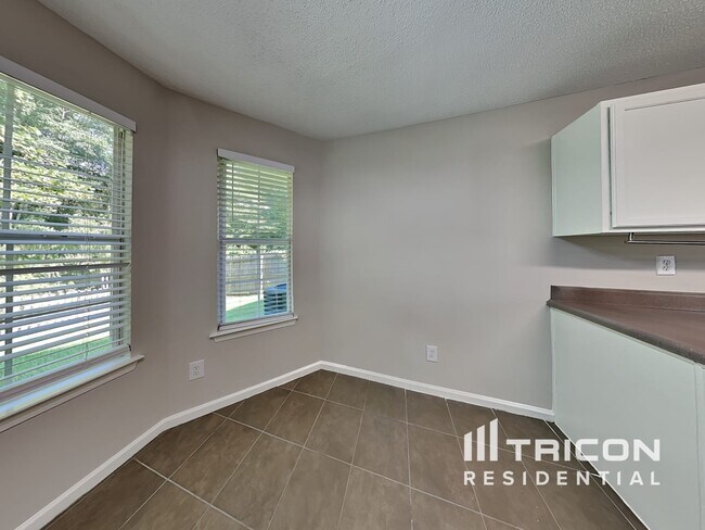Building Photo - 4083 Percheron Ln SW