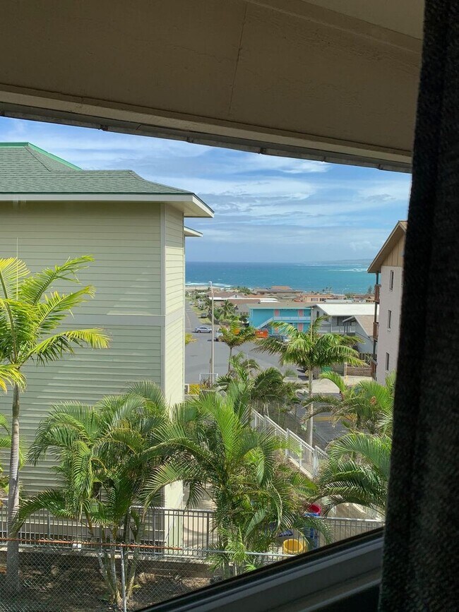 Foto del edificio - Central location 1 bedroom/1 bathroom with ocean view