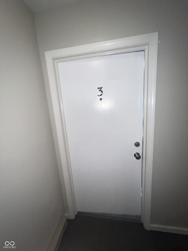 Foto del edificio - 1310 Millerwood Ct