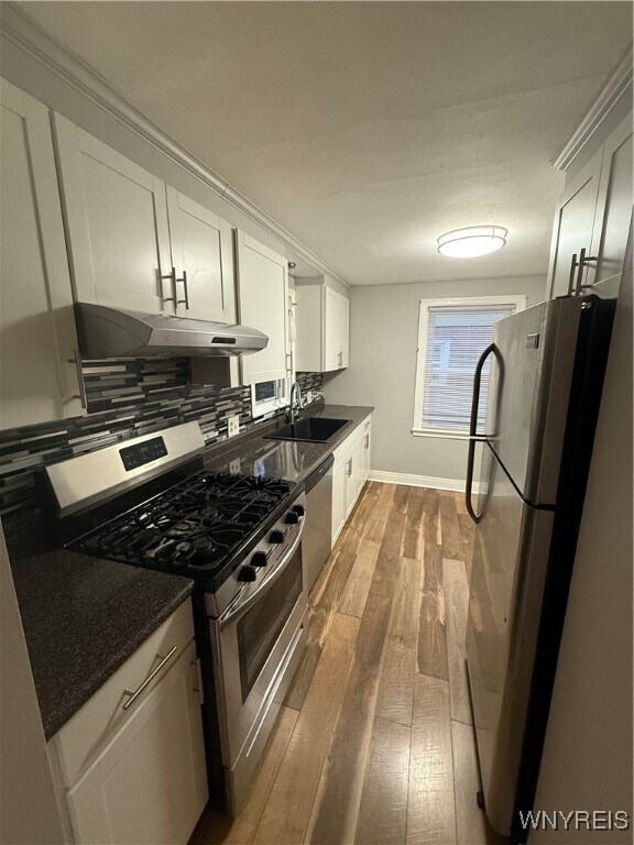 Foto del edificio - 106 E Morris Ave