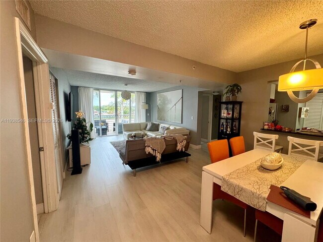 Photo - 2711 S Ocean Dr Apartment