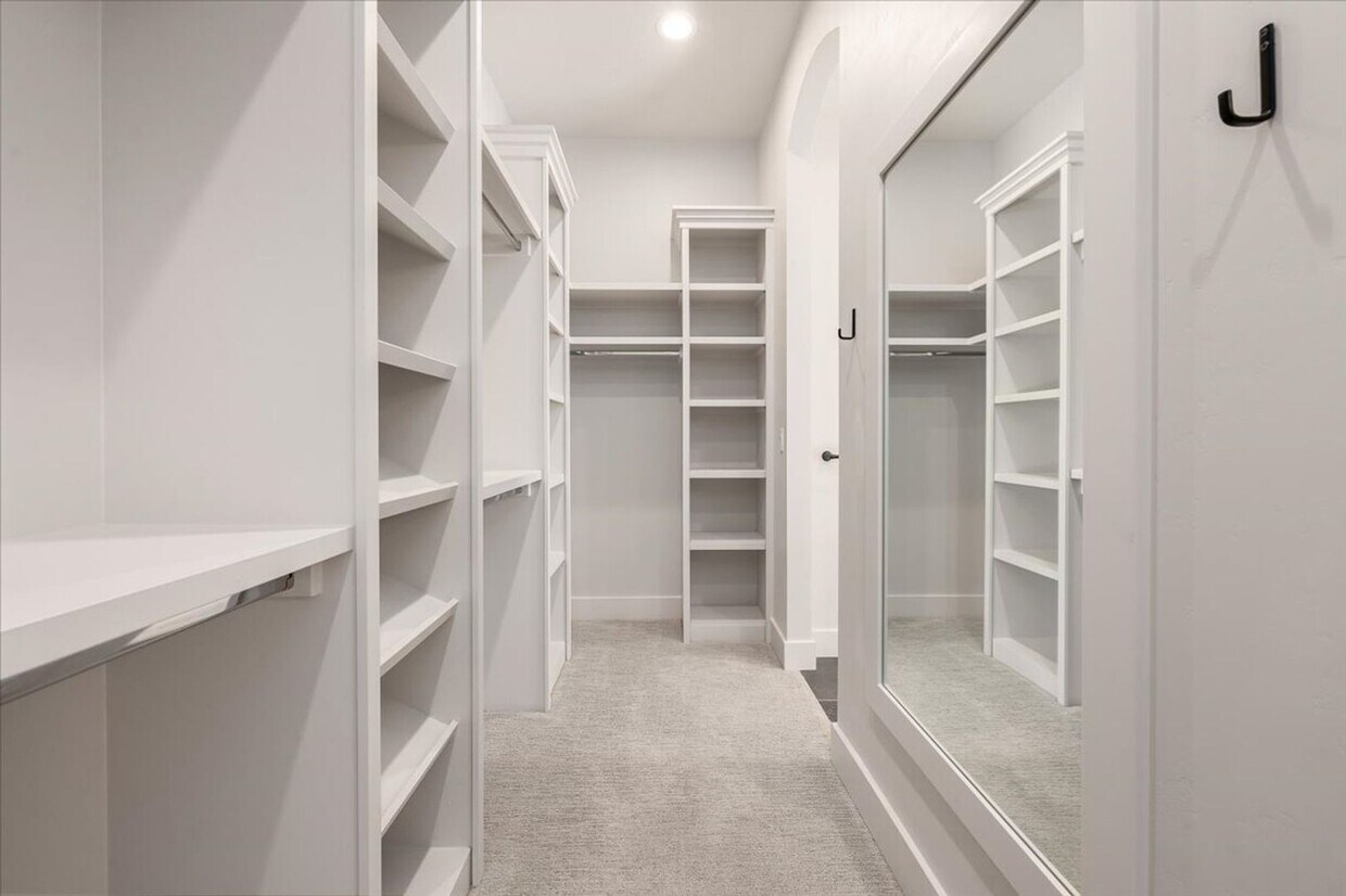 Foto principal - 3 Bedroom. 2.5 Bathroom House in Nampa