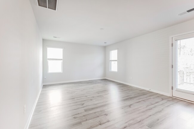 Foto del edificio - 620 Millsgate Cir