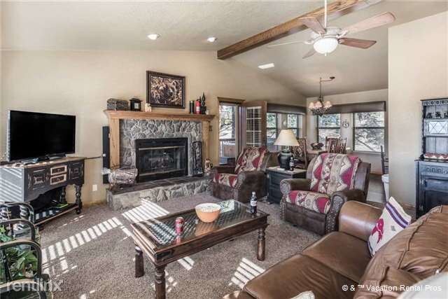 Building Photo - 317 Ll Davis Dr