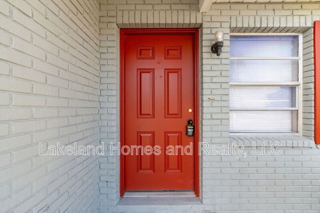 Foto del edificio - 6026 Norton Rd