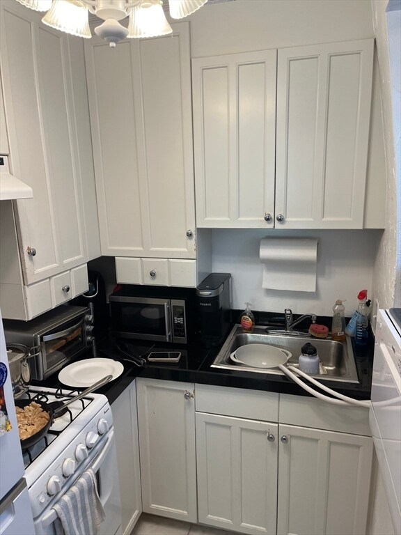 Foto del edificio - 675 E 7th St