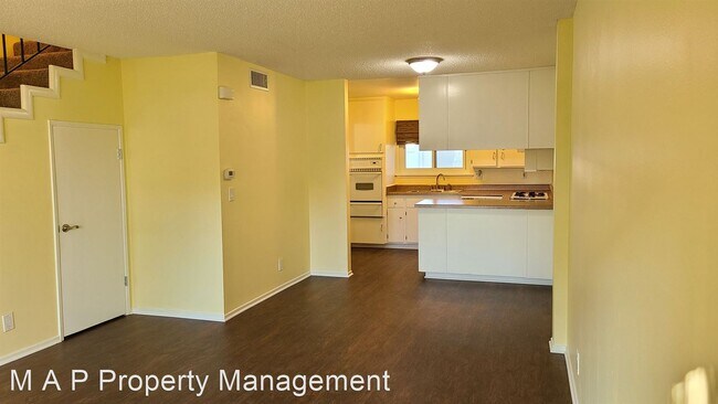 Building Photo - 2 br, 1.5 bath House - 8129 Fletcher Green