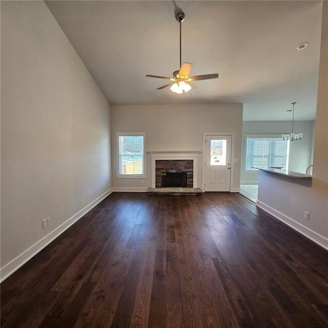 Foto del edificio - 201 Damascus Rd