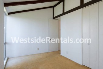 Foto principal - 6455 La Jolla Blvd