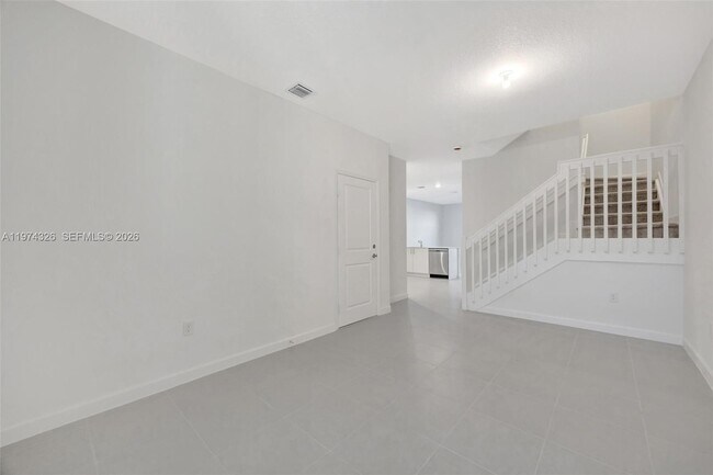Foto del edificio - 2574 SE 25th Ct