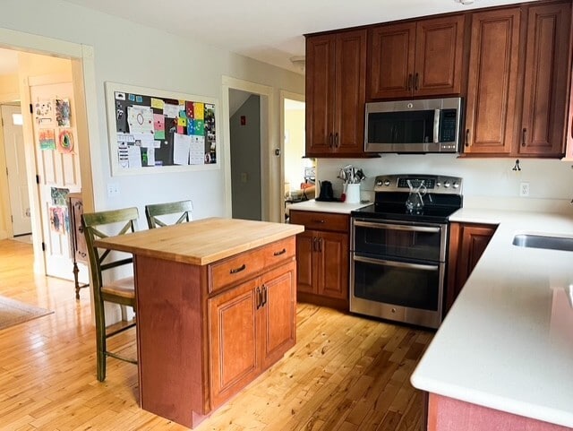 Kitchen - 5 Horseshoe Ln