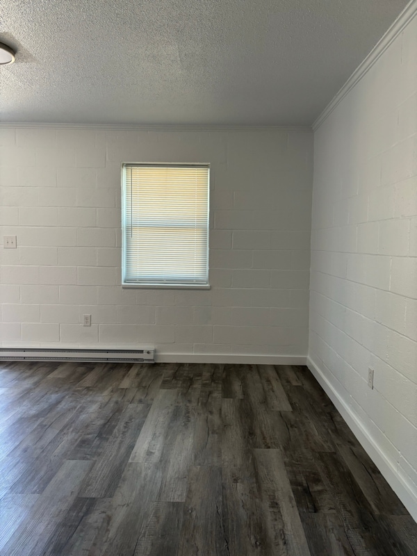 Foto del edificio - 601 N Main St