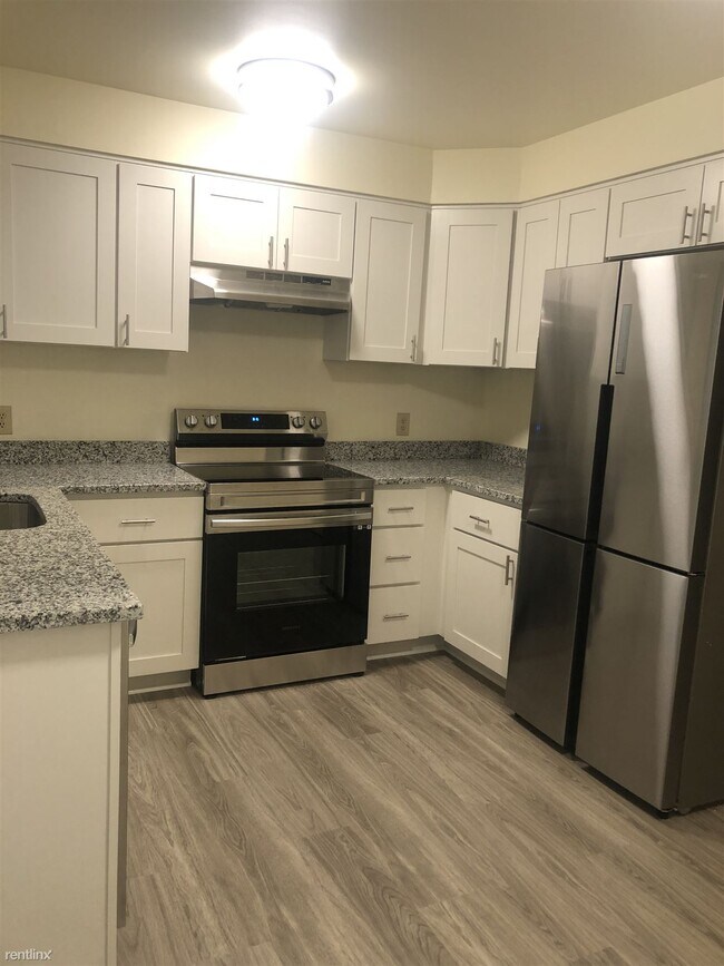 Foto del edificio - 2 br, 1 bath Condo - 4629 28th Road South C