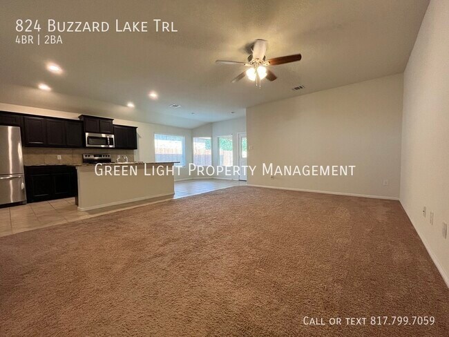 Foto del edificio - 824 Buzzard Lake Trl
