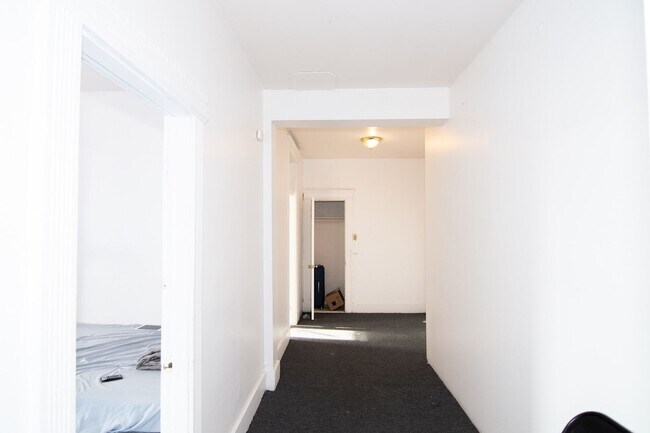 Foto del edificio - 66 Brighton Ave