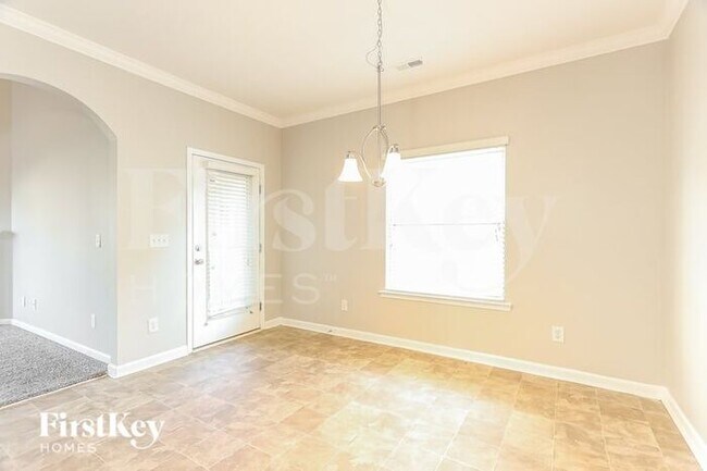 Foto del edificio - 1005 Bethpage Ln