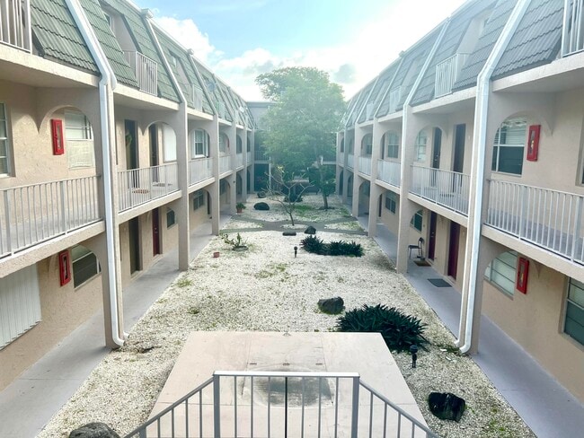 Foto del edificio - 1100 SE 4th Ave