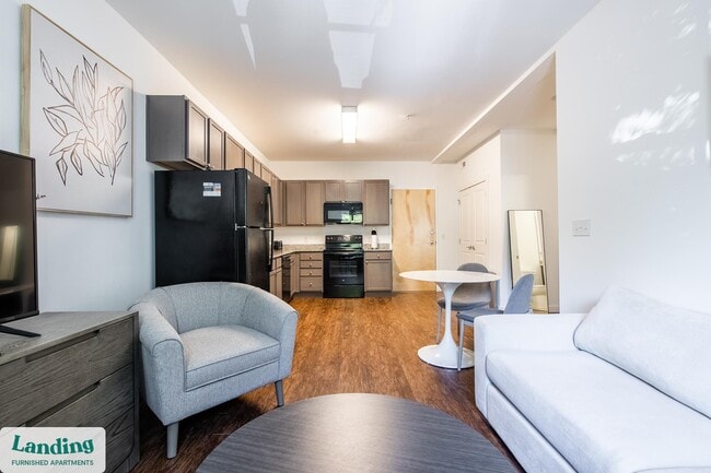 Building Photo - 1903 E Marshall St