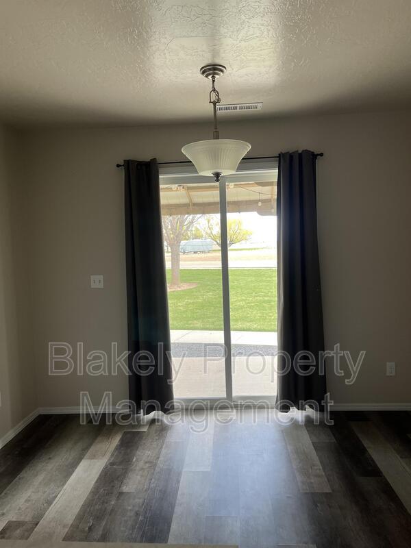 Foto del edificio - 13521 Palm Beach Dr