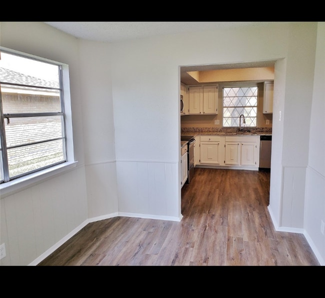 Building Photo - 2752 Meadow Isle Ln