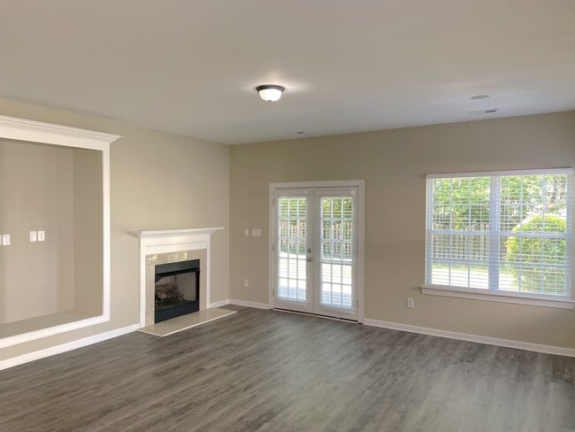 Building Photo - 15125 Callow Forest Dr