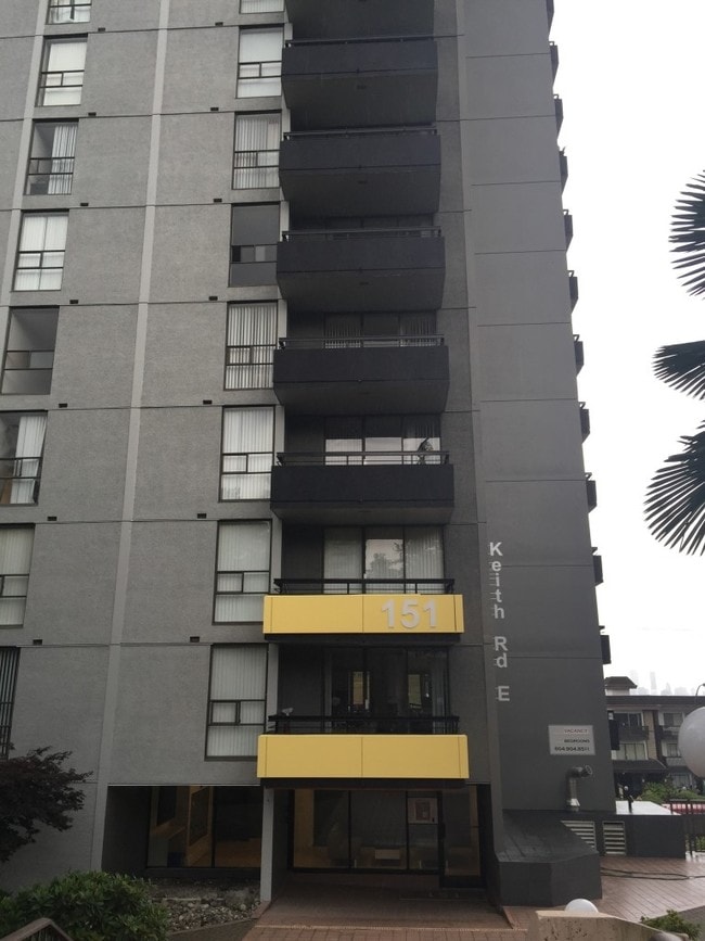 Building Photo - Parklea Apartments