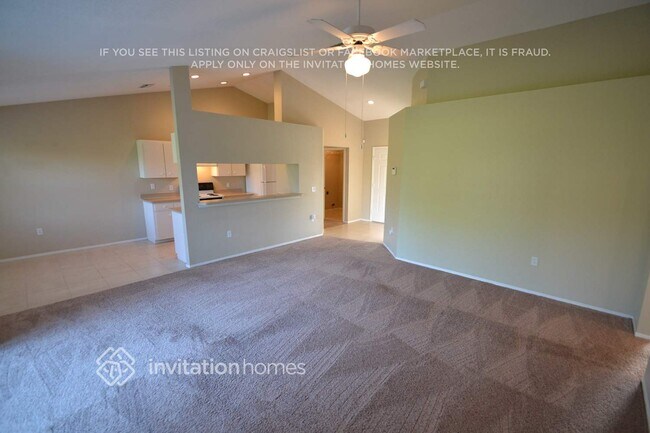 Foto del edificio - 7988 Oak Run Cir
