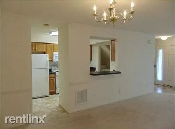 Building Photo - 2 br, 2.5 bath Townhome - 808 Settlement Dr