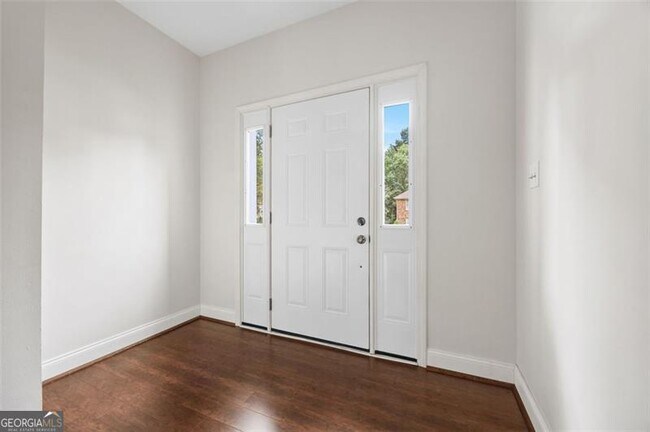 Foto del edificio - 7536 Stonebridge Bay Ct