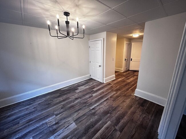 Photo - 2561 Rosselle St Apartment