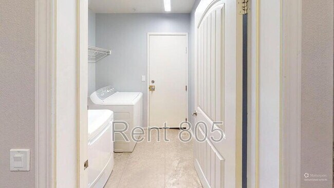 Foto del edificio - 605 Flathead River St