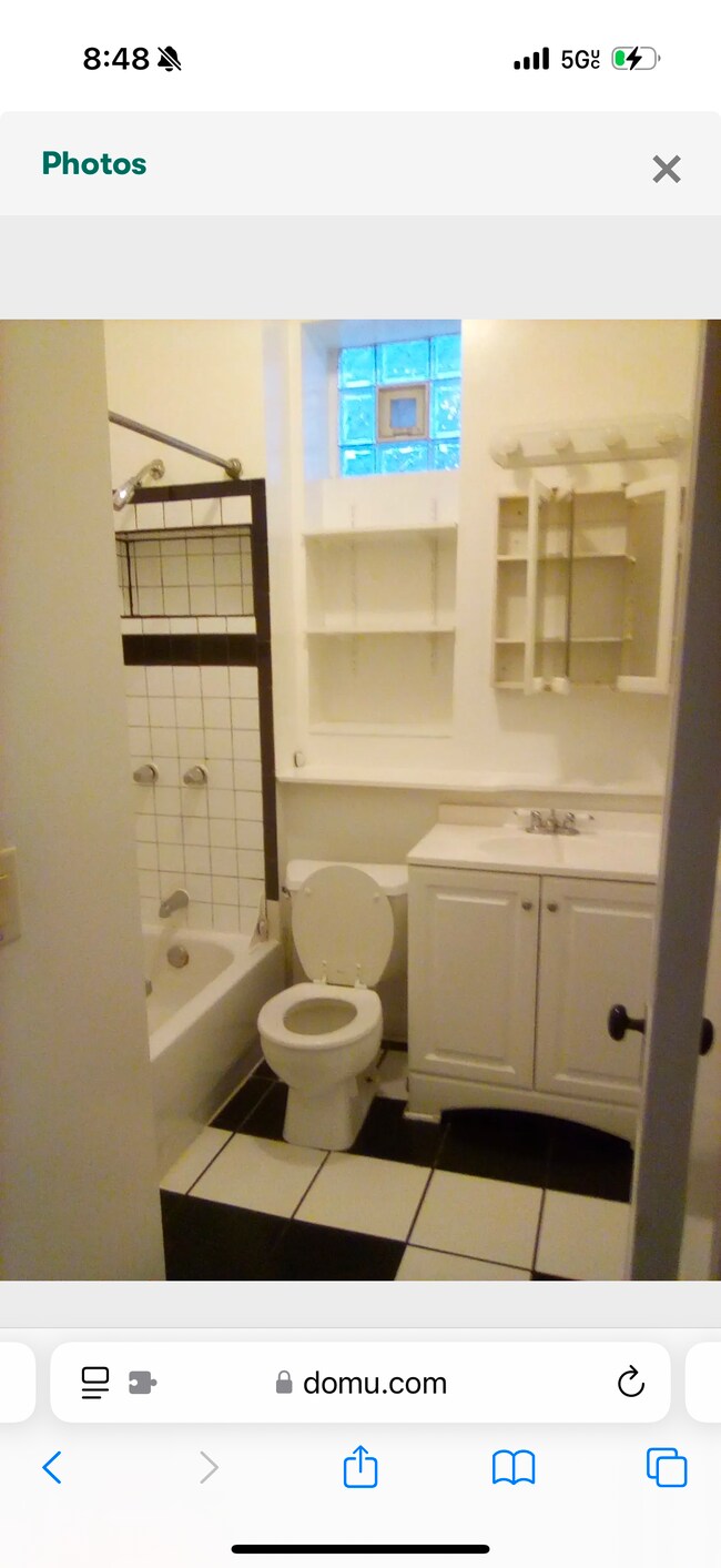 Foto del edificio - 2419 N Fairfield Ave